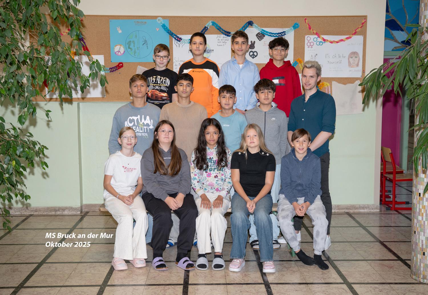 Klassenfoto 2b Großansicht 2025/26